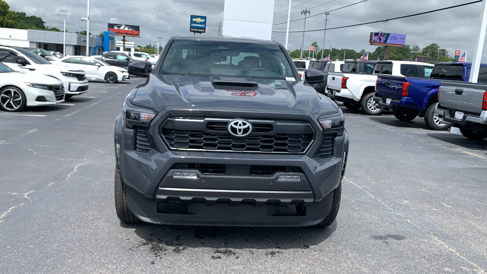 2024 Toyota Tacoma TRD Sport 3