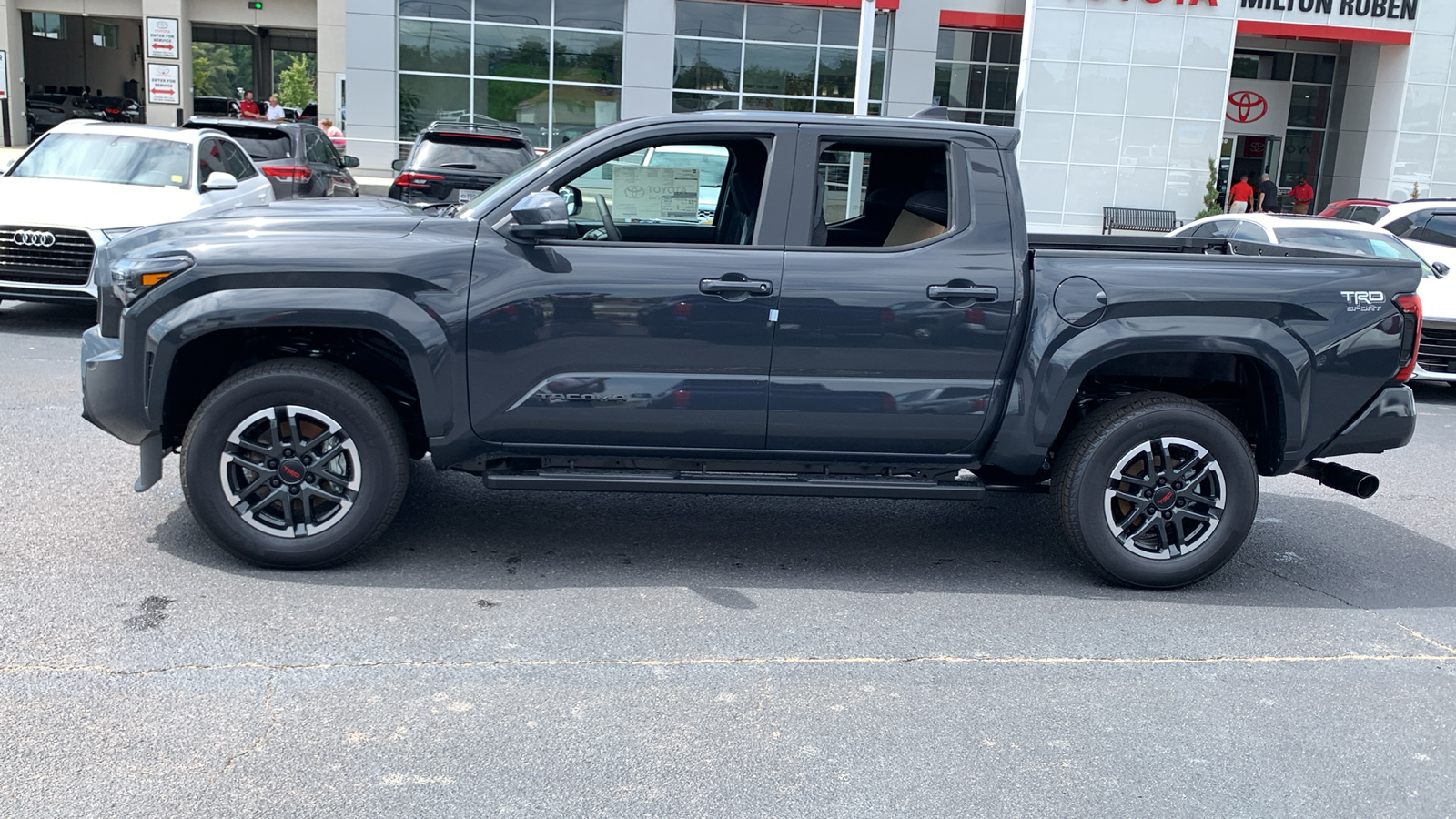 2024 Toyota Tacoma TRD Sport 5