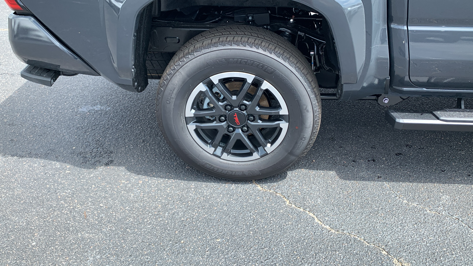 2024 Toyota Tacoma TRD Sport 10