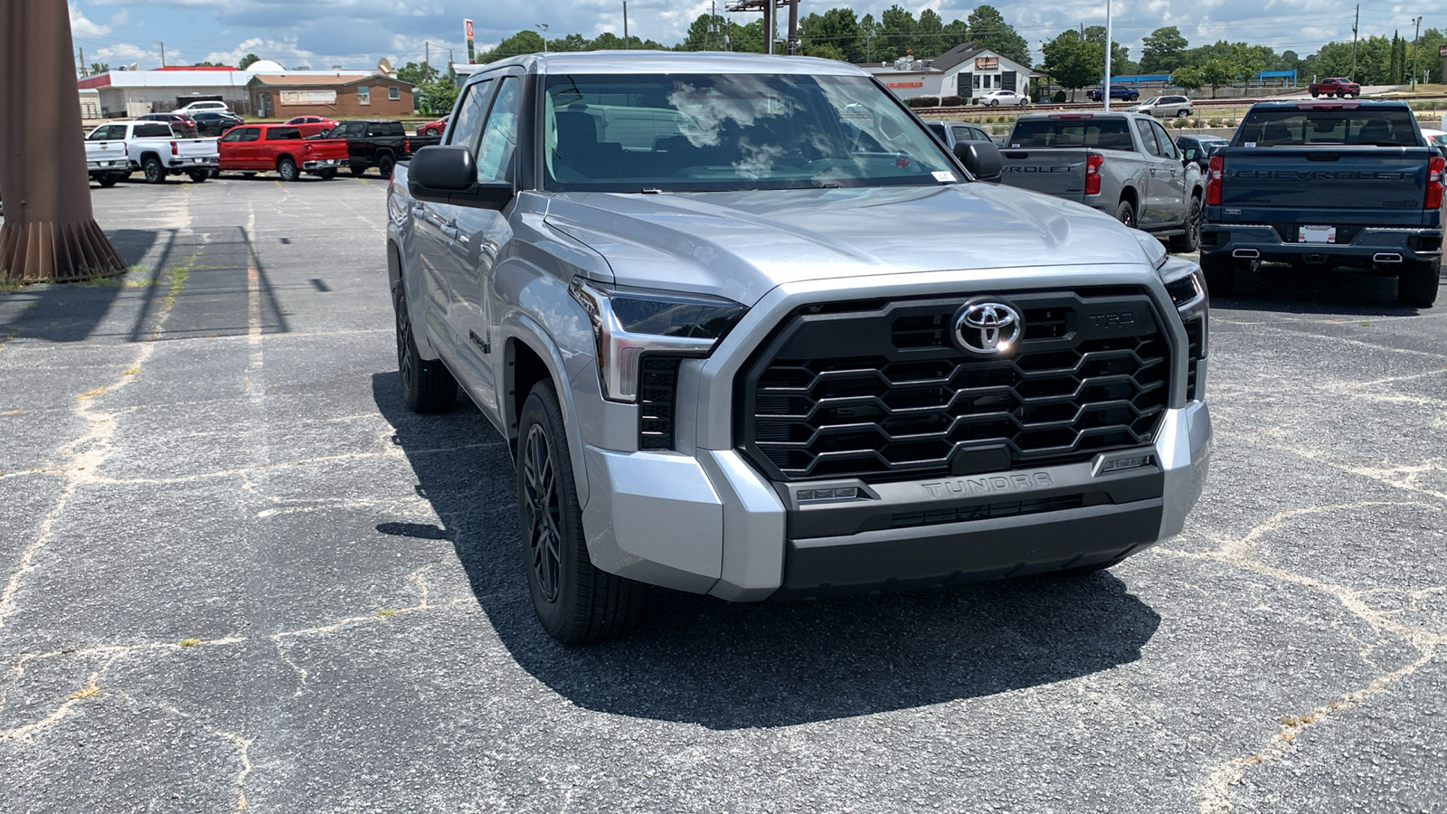 2024 Toyota Tundra SR5 2