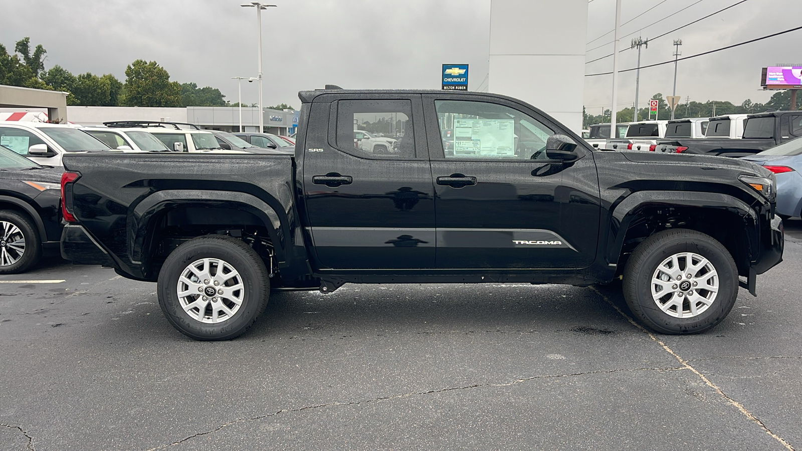 2024 Toyota Tacoma SR5 10