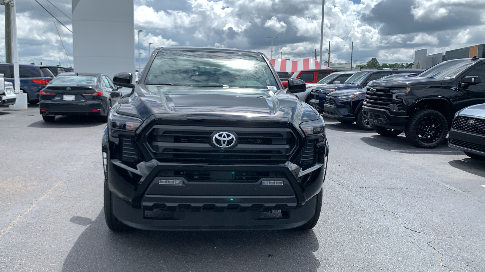 2024 Toyota Tacoma SR5 3