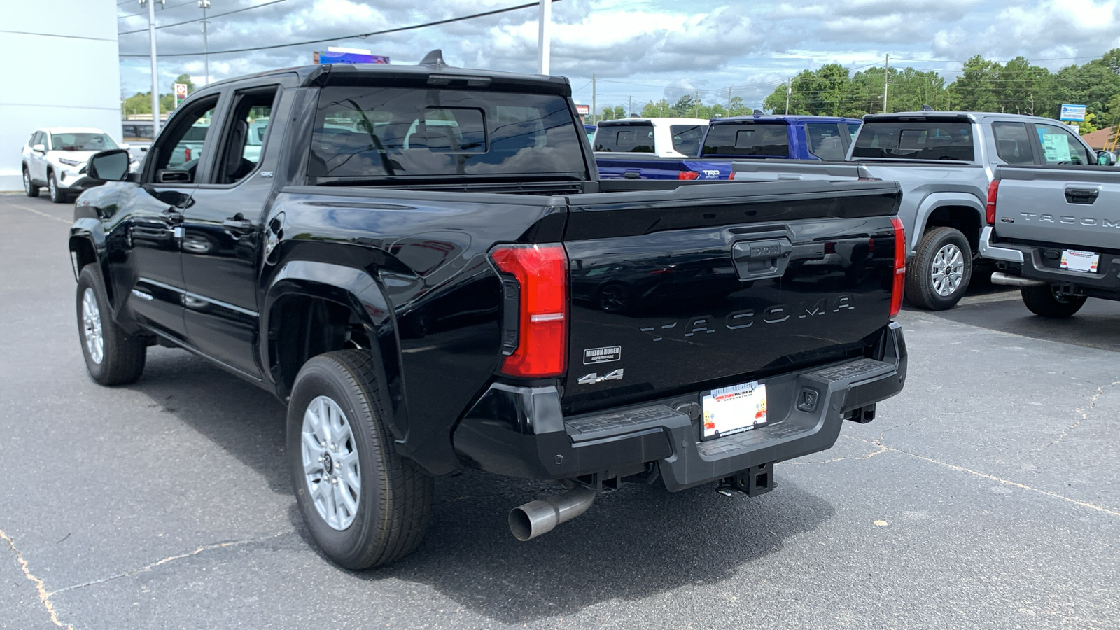 2024 Toyota Tacoma SR5 6