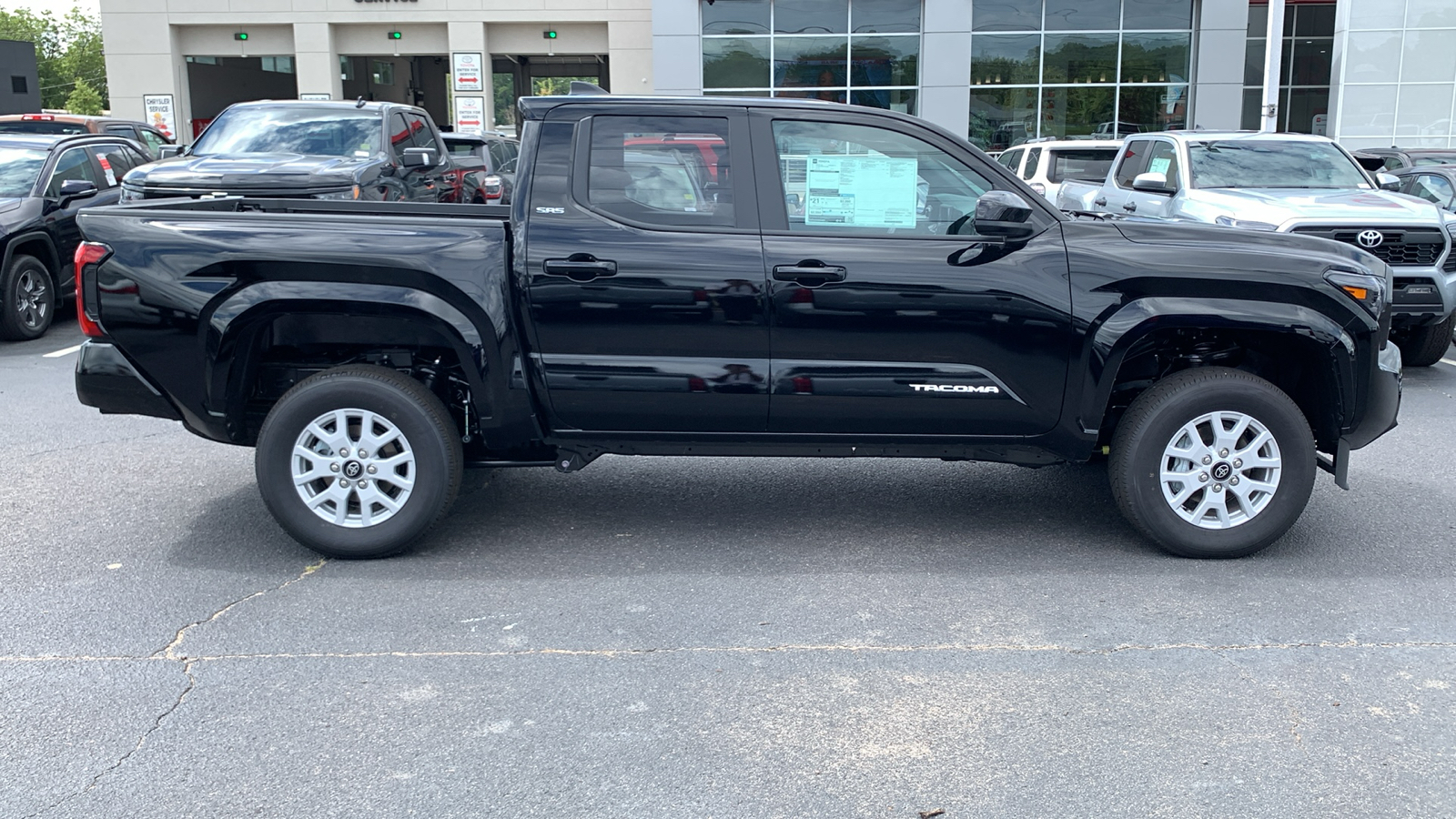 2024 Toyota Tacoma SR5 9