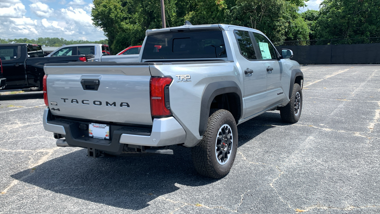 2024 Toyota Tacoma TRD Off-Road 8