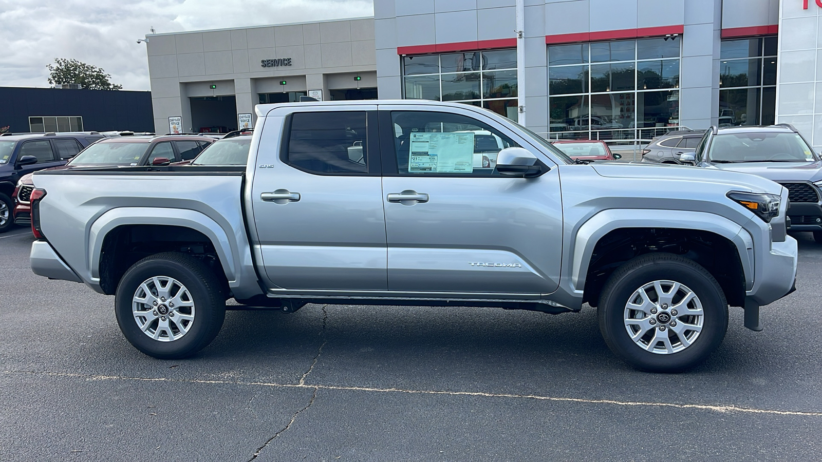 2024 Toyota Tacoma SR5 9