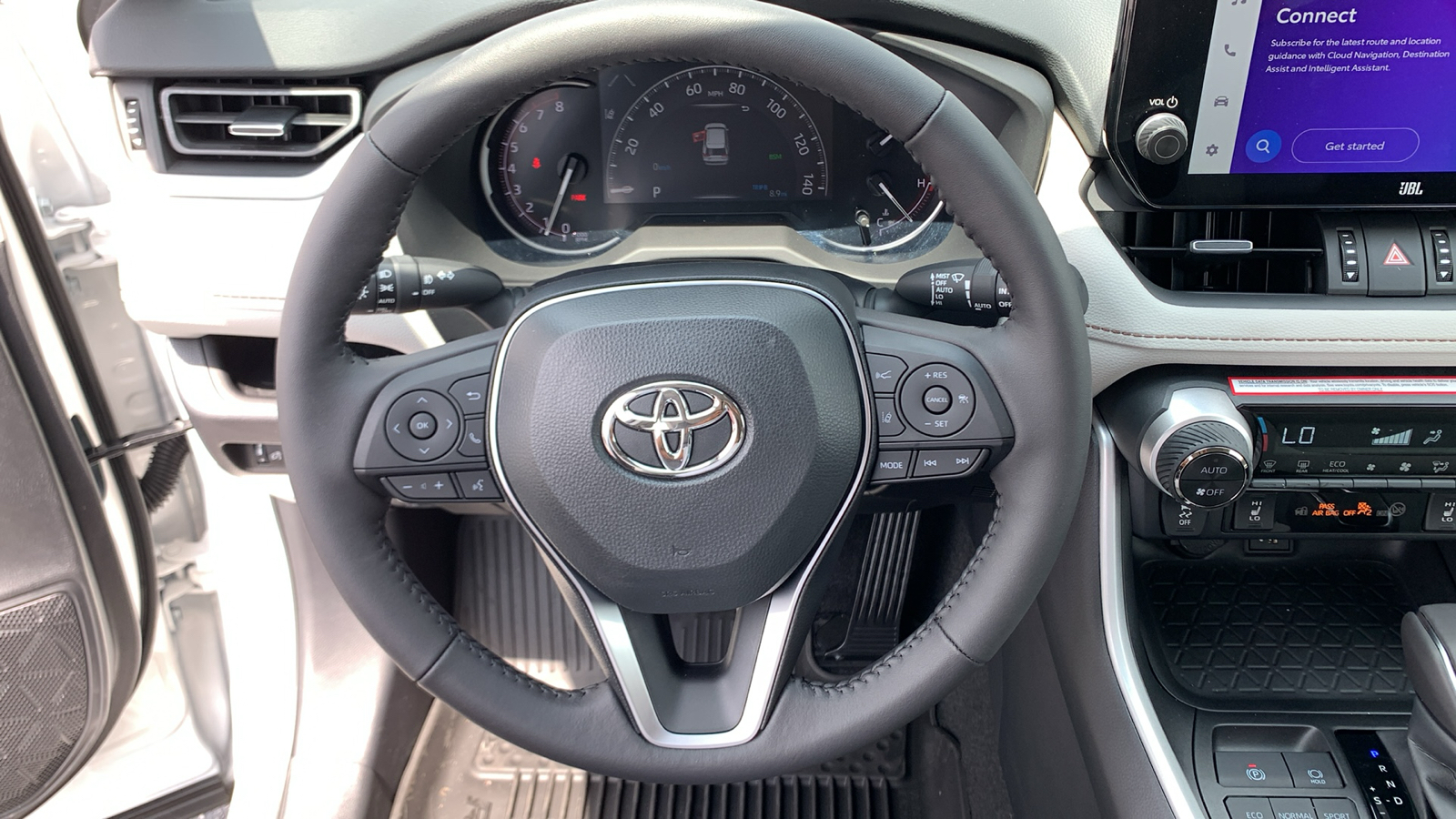 2024 Toyota RAV4 XLE Premium 20