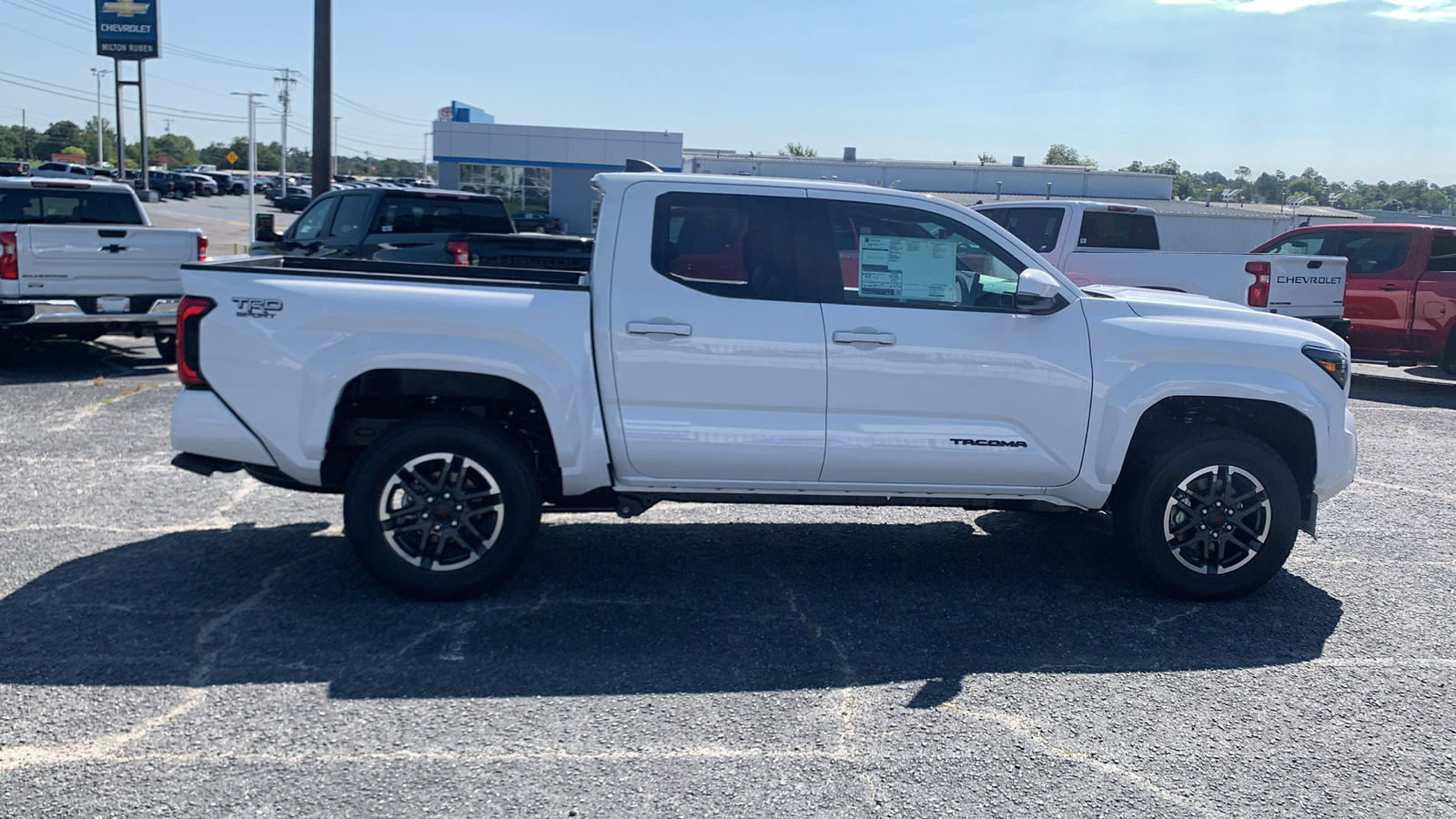 2024 Toyota Tacoma TRD Sport 9