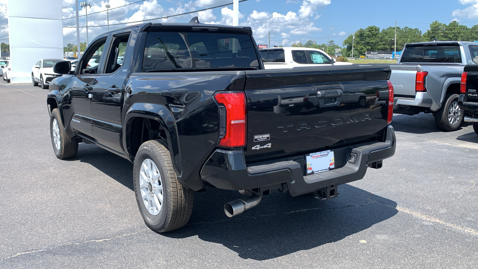 2024 Toyota Tacoma SR5 6