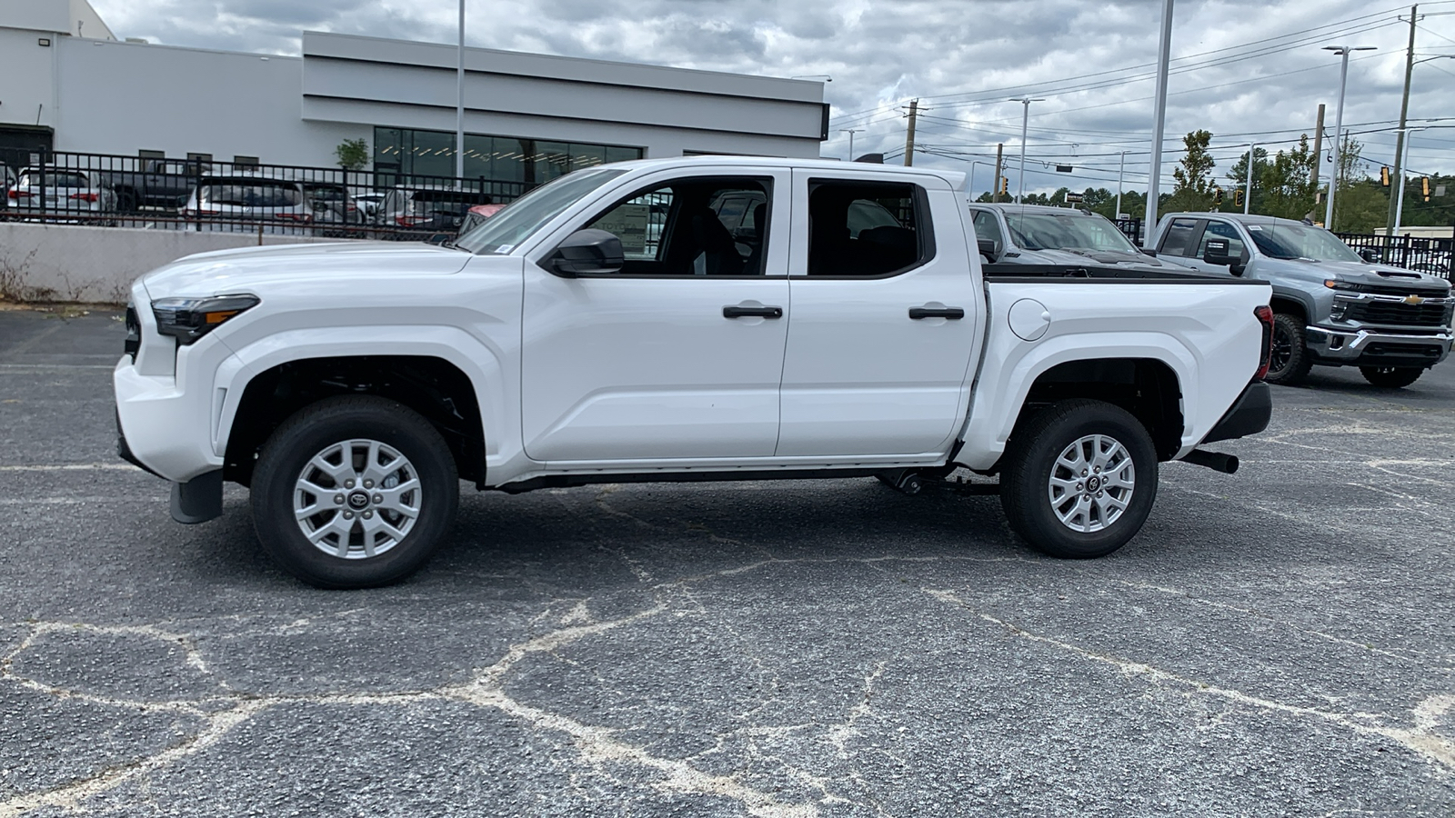 2024 Toyota Tacoma SR 5