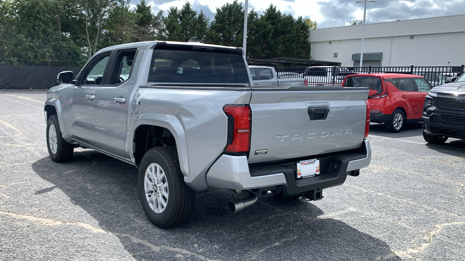 2024 Toyota Tacoma SR5 6