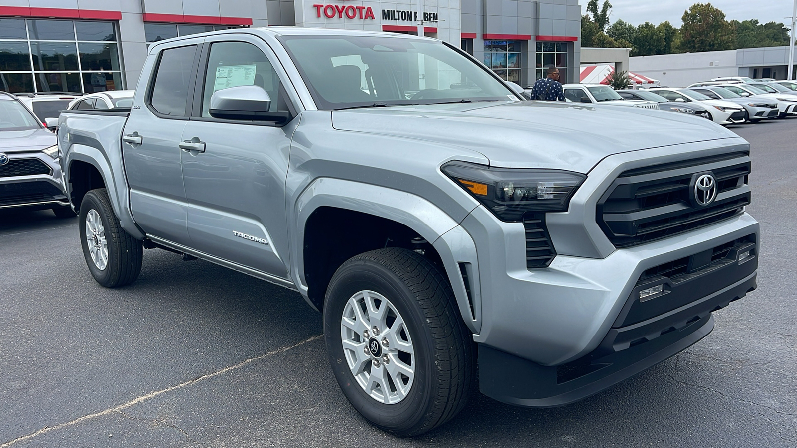 2024 Toyota Tacoma SR5 2