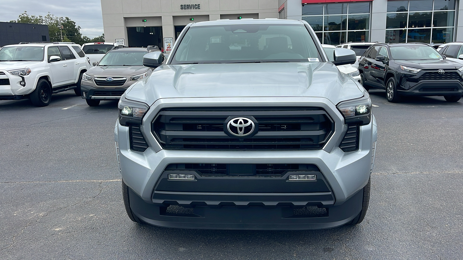 2024 Toyota Tacoma SR5 3