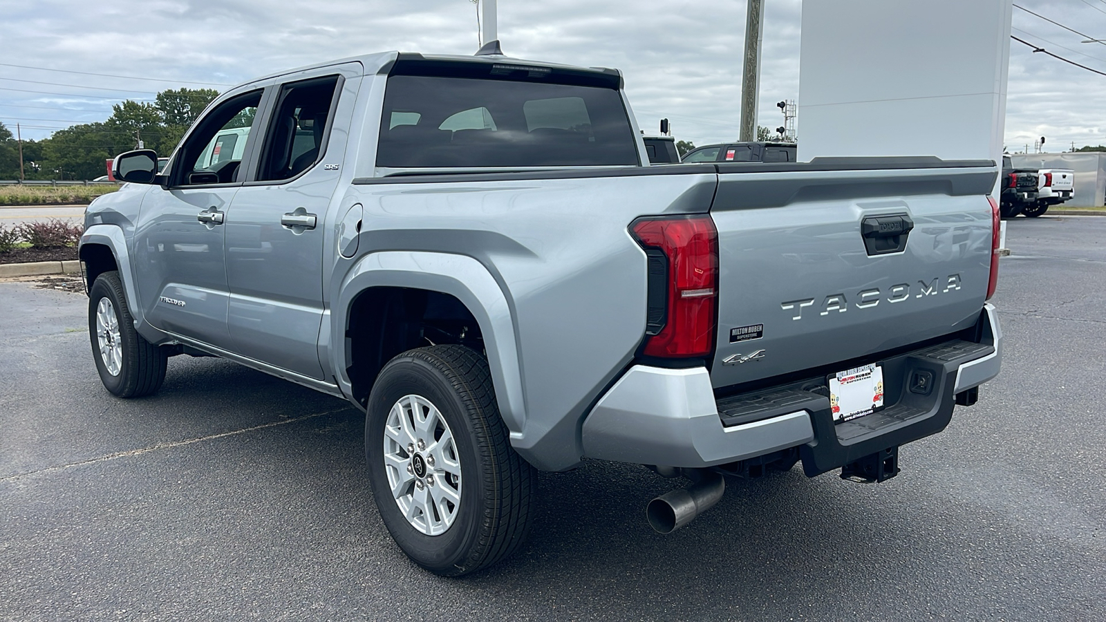 2024 Toyota Tacoma SR5 6