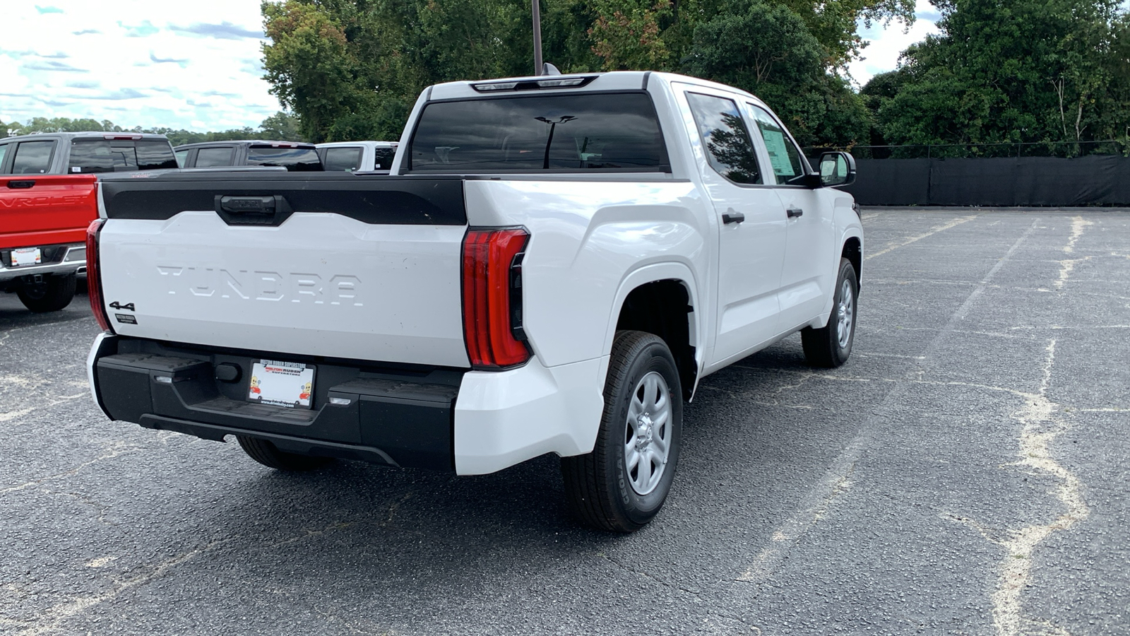 2024 Toyota Tundra SR 8