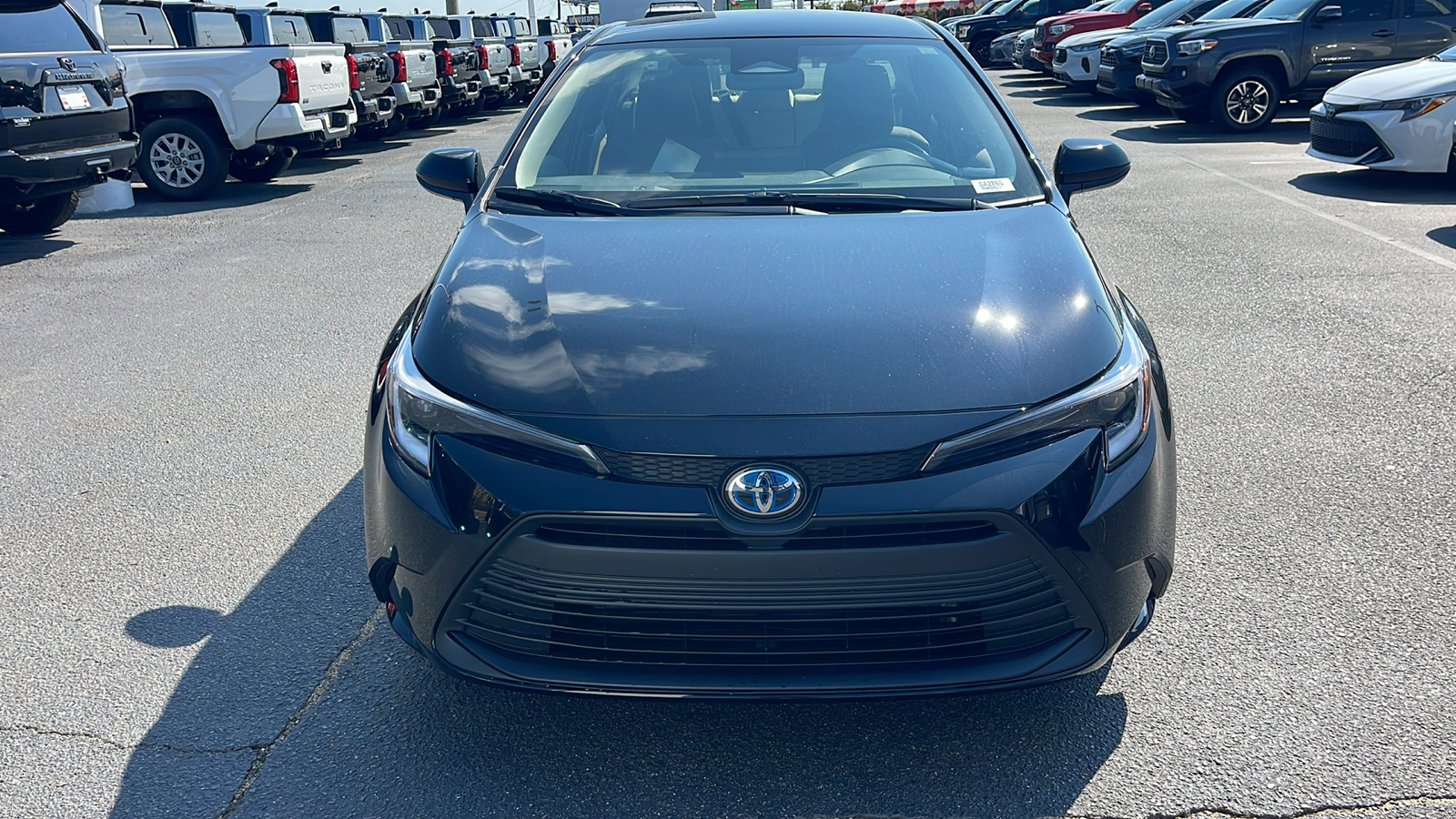 2024 Toyota Corolla Hybrid LE 3