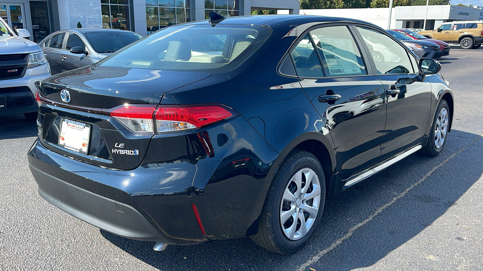 2024 Toyota Corolla Hybrid LE 8