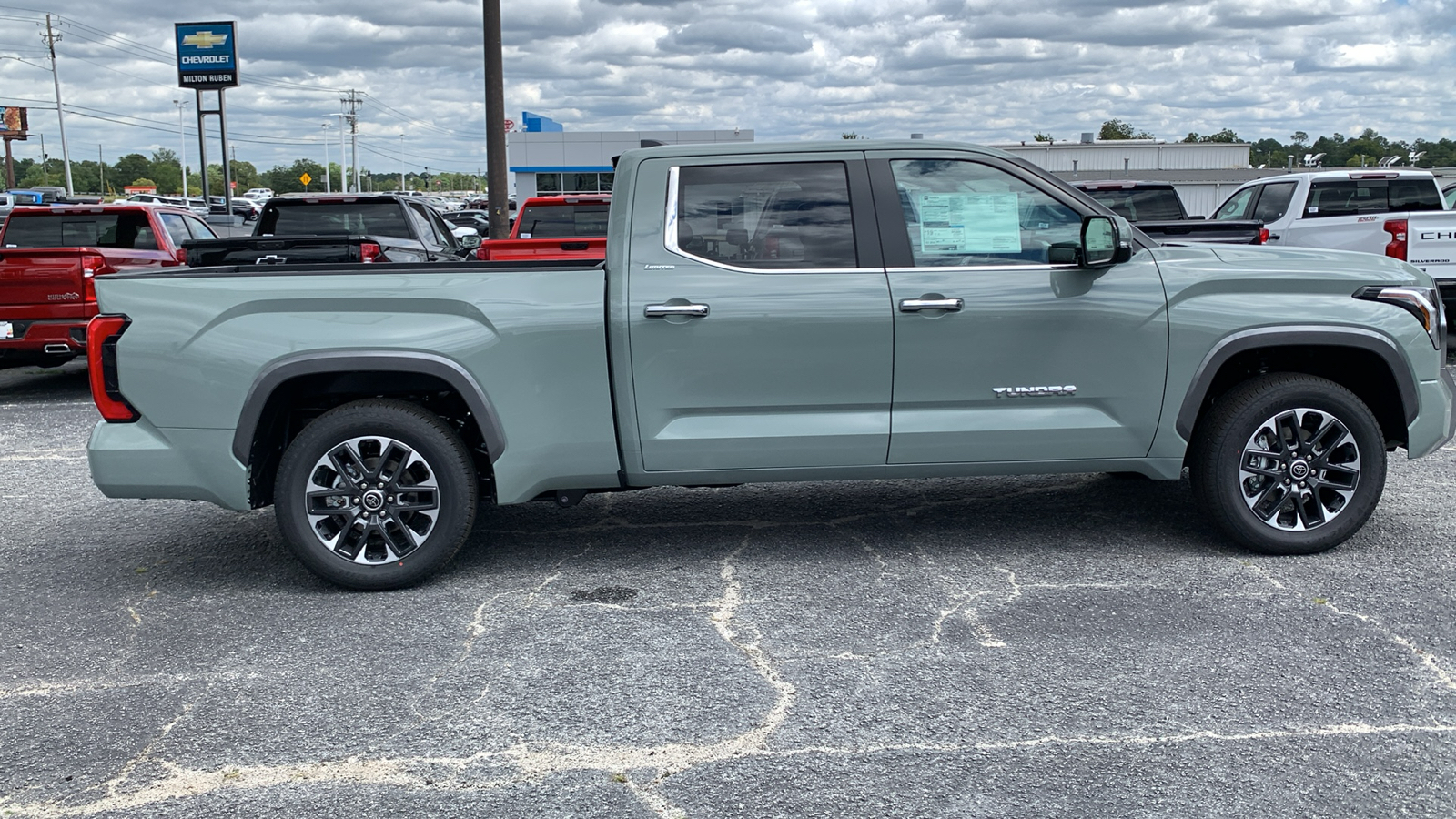 2024 Toyota Tundra Limited 9