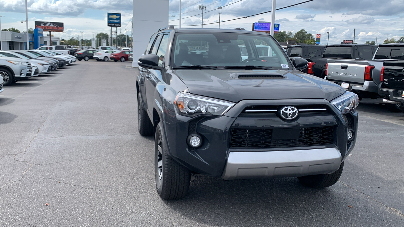 2024 Toyota 4Runner TRD Off-Road Premium 2