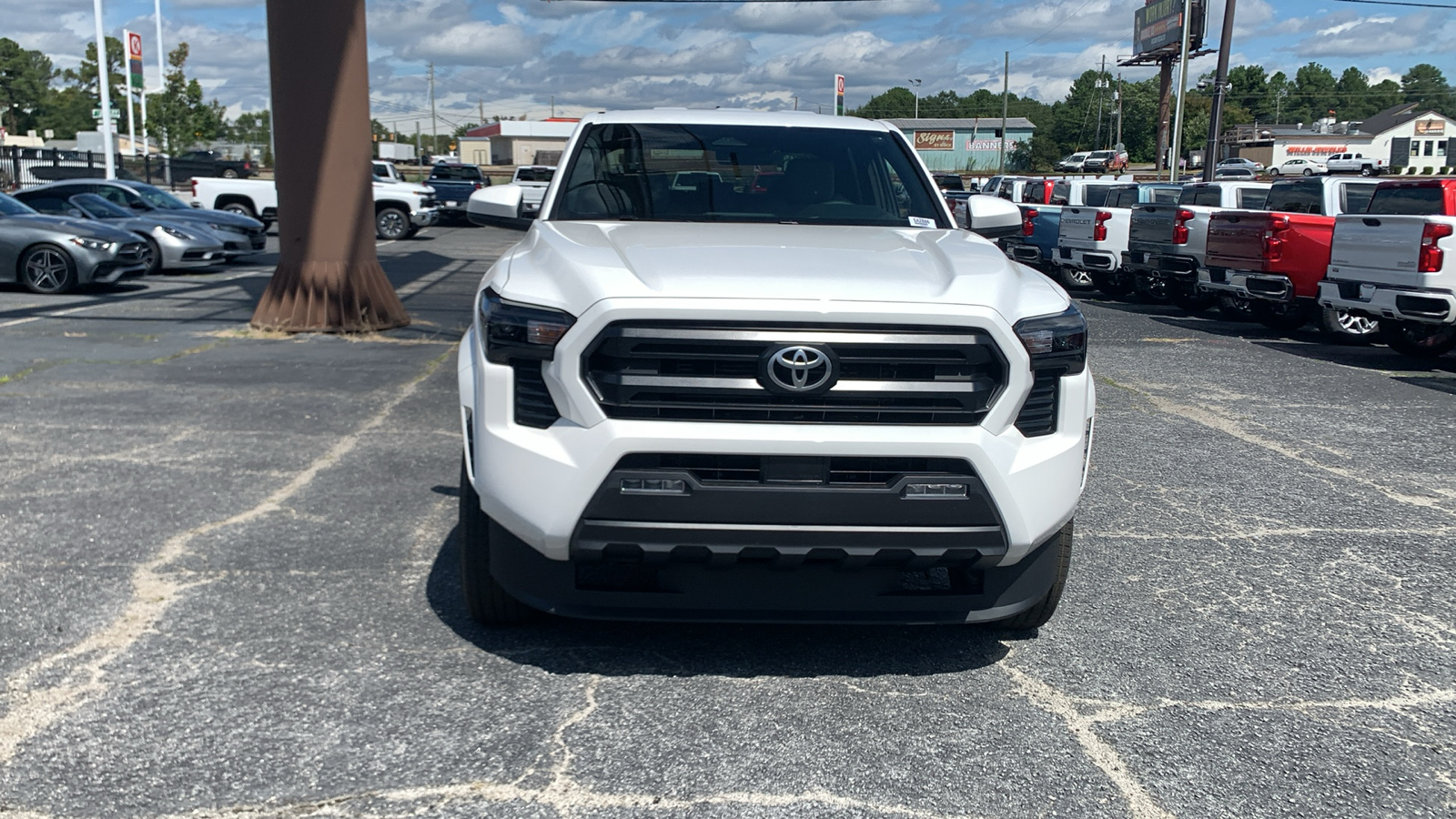 2024 Toyota Tacoma SR5 3