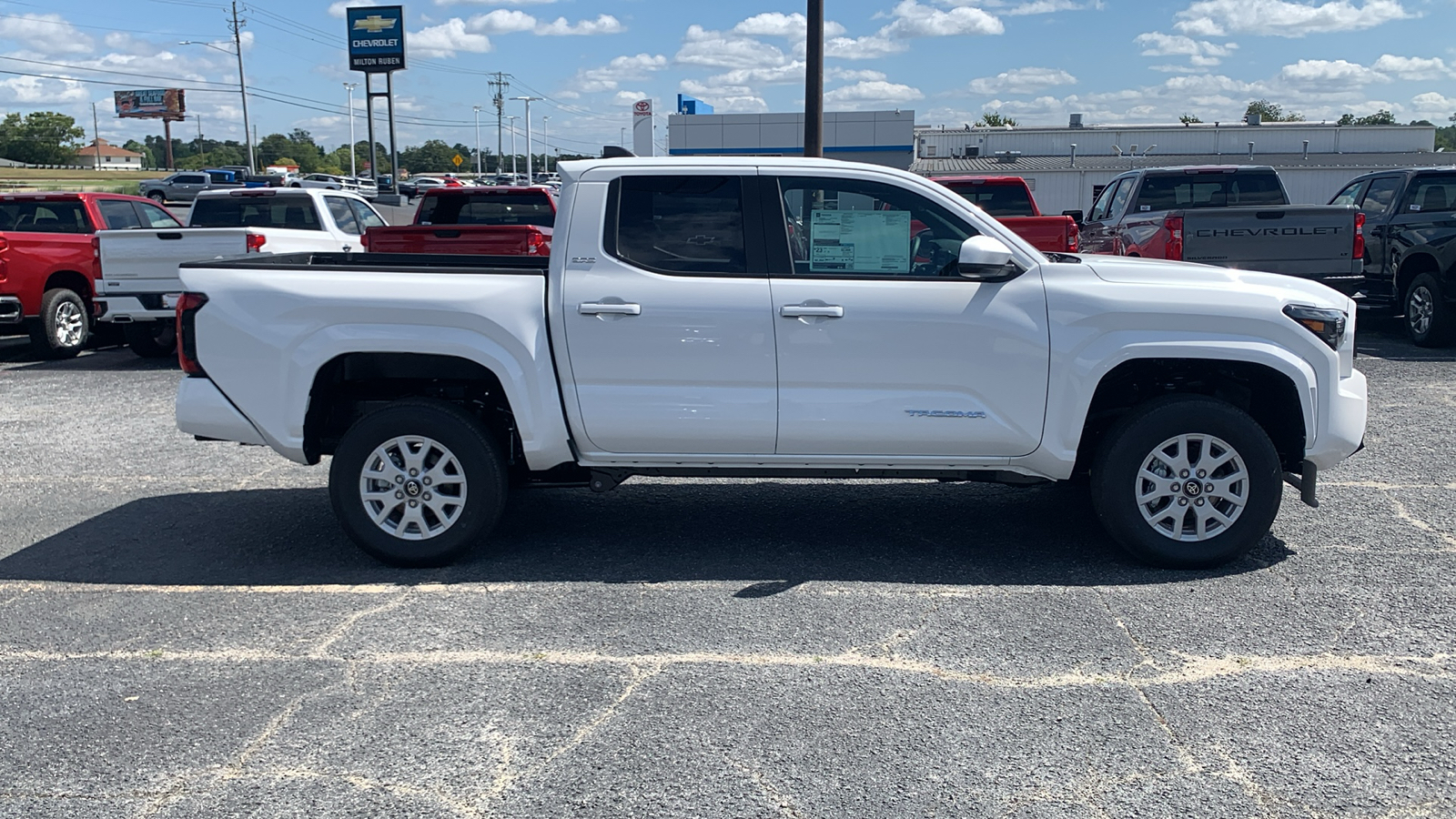 2024 Toyota Tacoma SR5 9