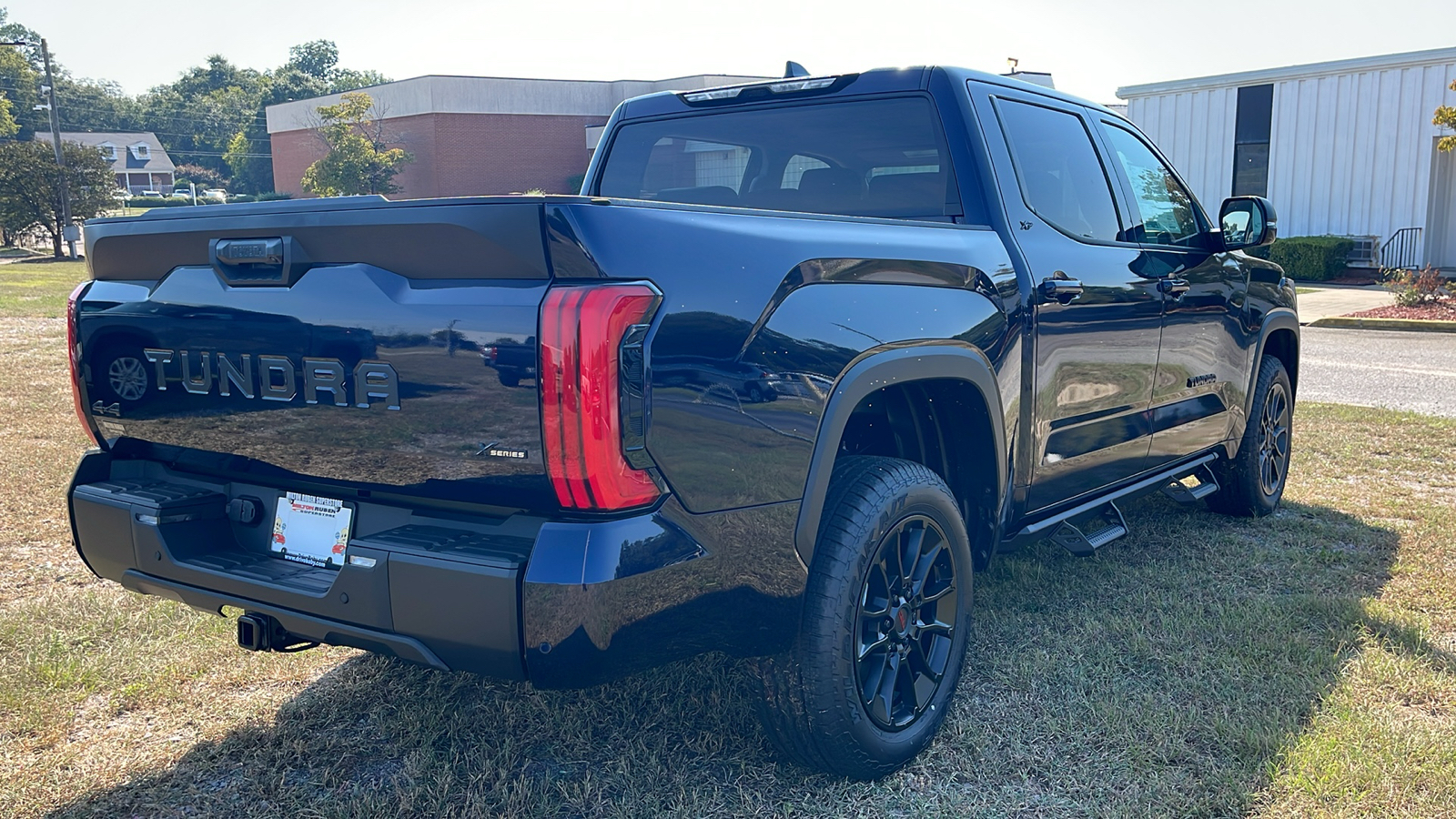 2024 Toyota Tundra SR5 8