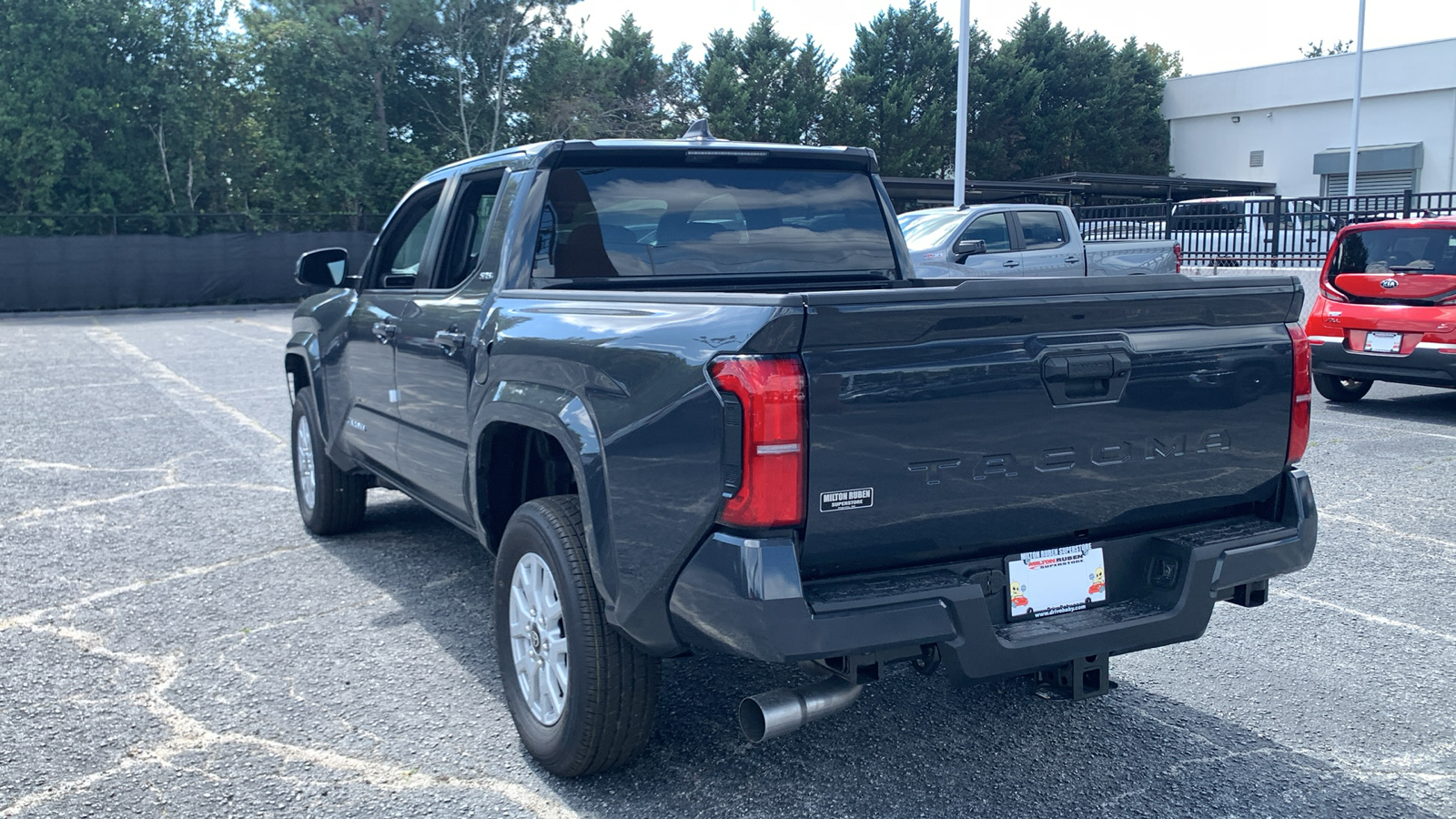 2024 Toyota Tacoma SR5 6