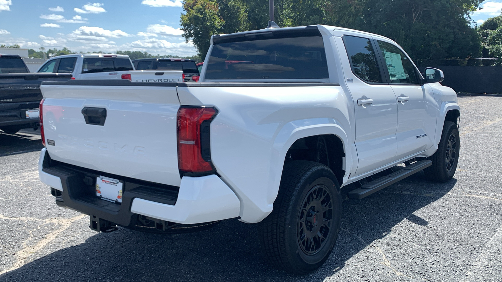 2024 Toyota Tacoma SR5 8