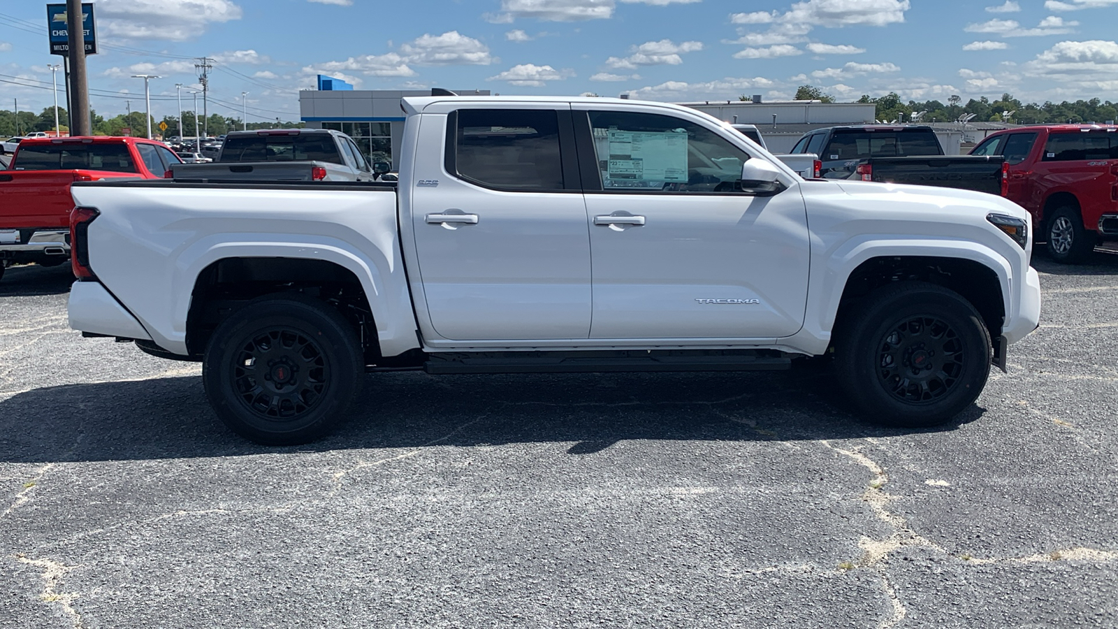 2024 Toyota Tacoma SR5 9