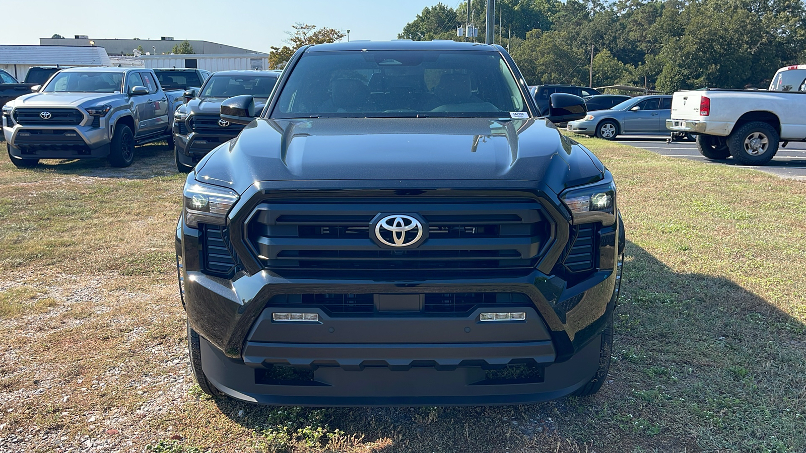 2024 Toyota Tacoma SR5 3