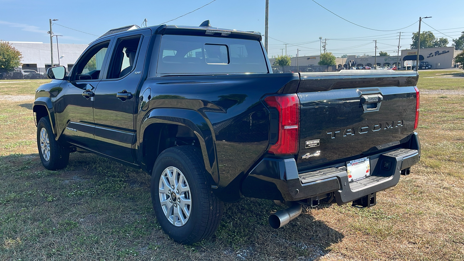 2024 Toyota Tacoma SR5 6