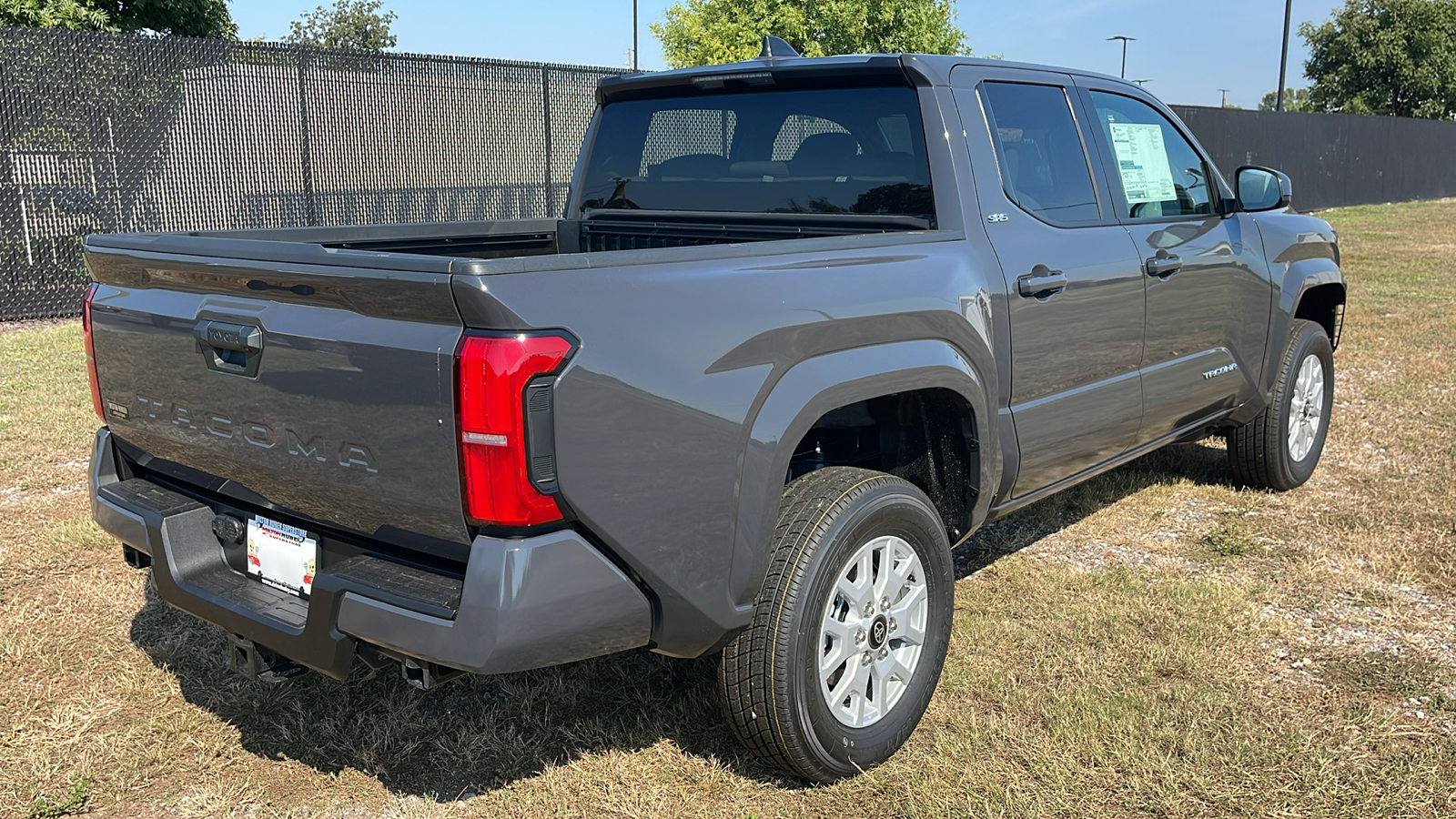 2024 Toyota Tacoma SR5 8