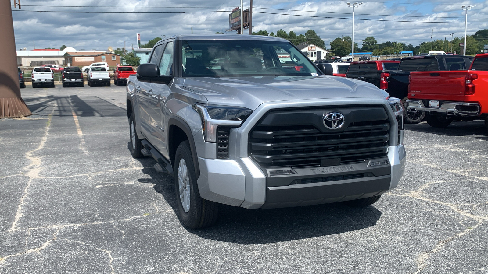 2024 Toyota Tundra SR5 2