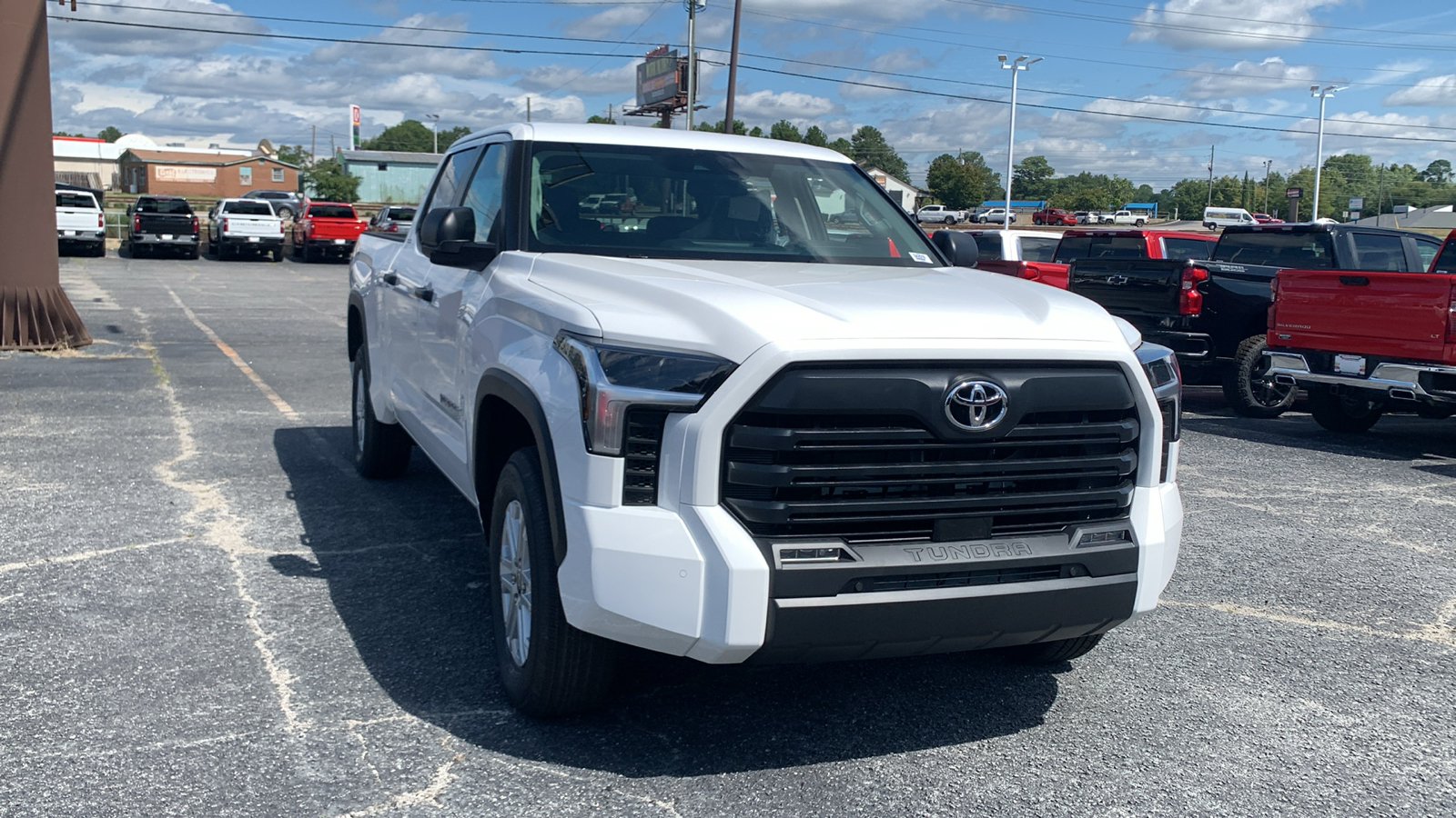 2024 Toyota Tundra SR5 2