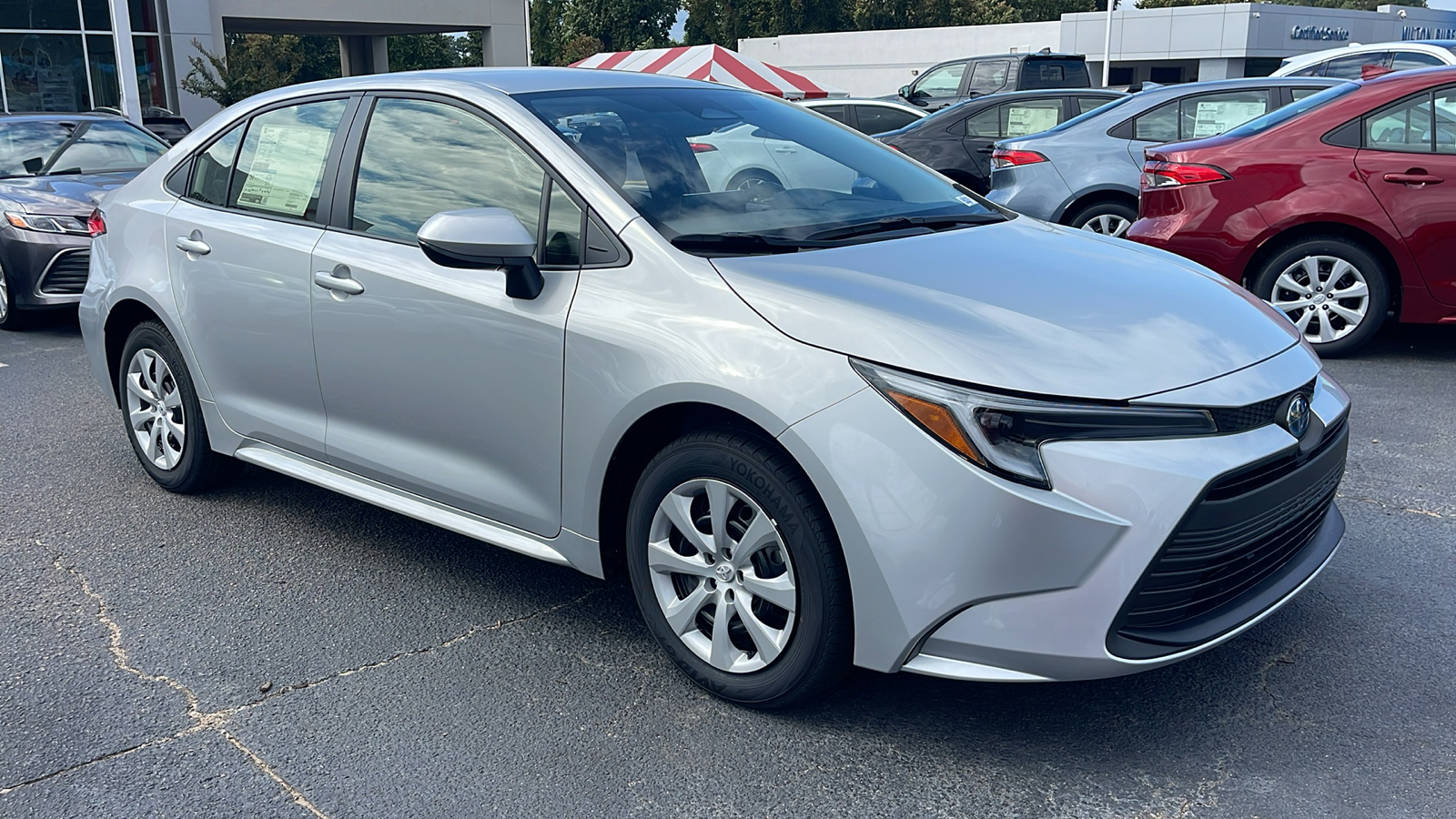 2024 Toyota Corolla Hybrid LE 2