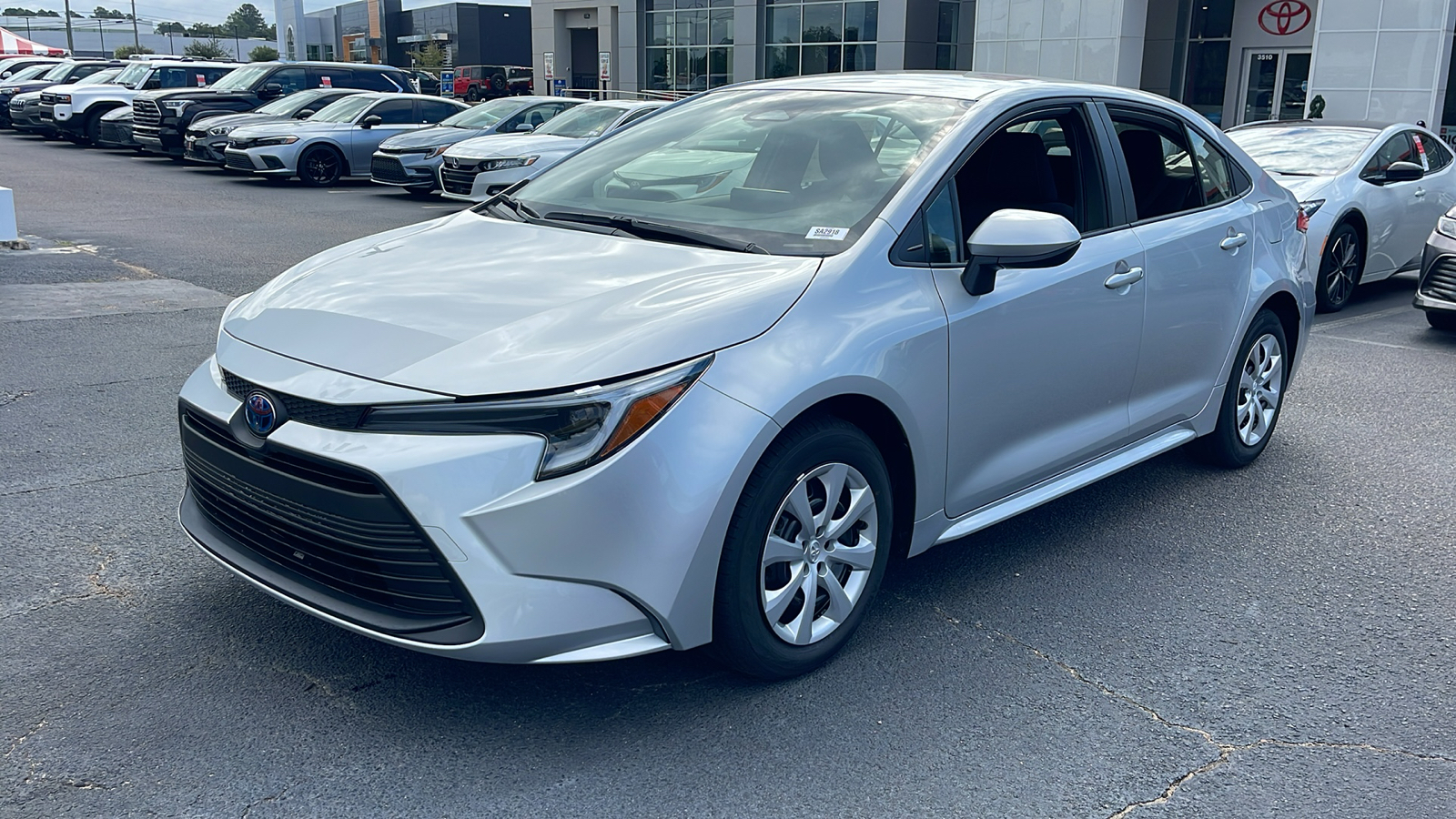 2024 Toyota Corolla Hybrid LE 4