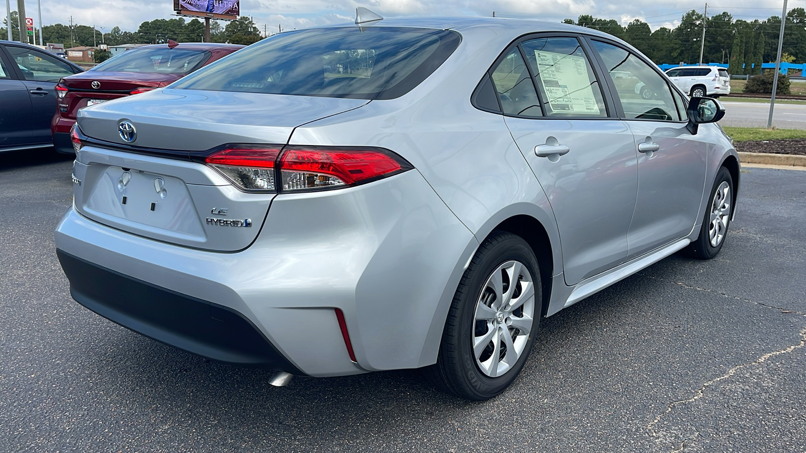 2024 Toyota Corolla Hybrid LE 8