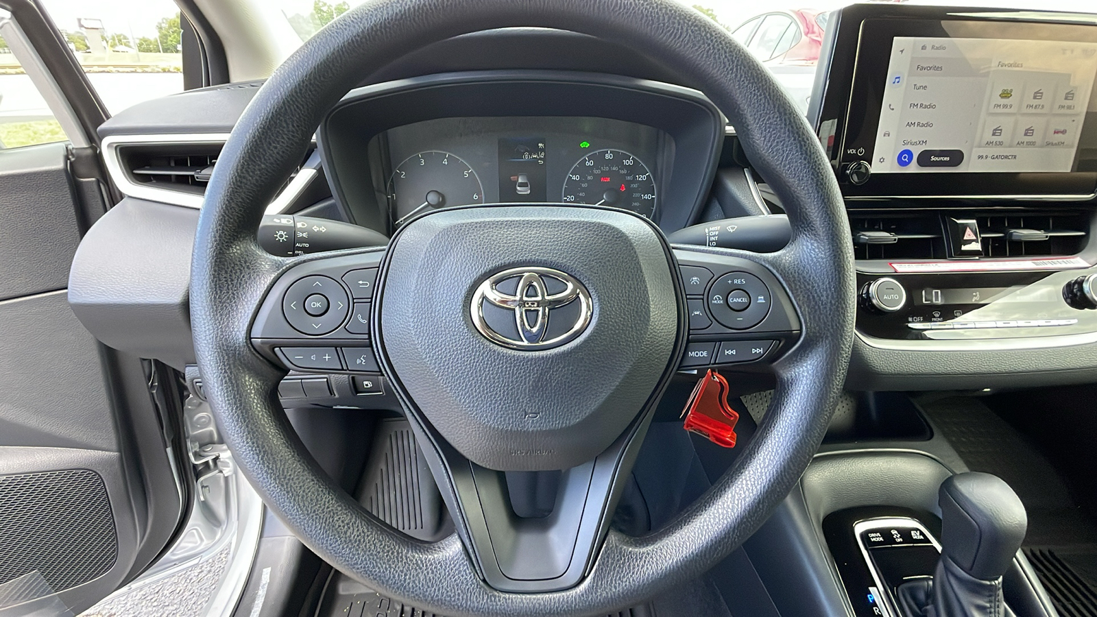 2024 Toyota Corolla Hybrid LE 21