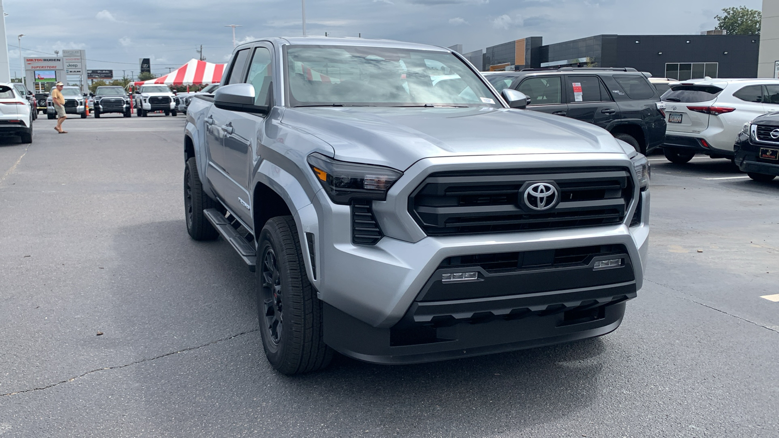 2024 Toyota Tacoma SR5 2