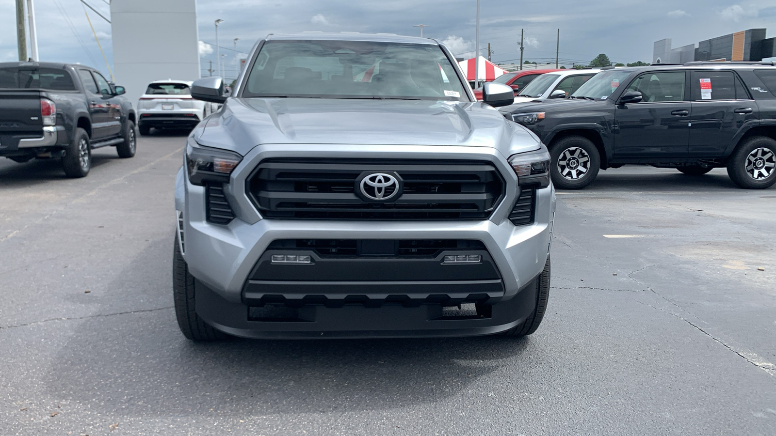 2024 Toyota Tacoma SR5 3