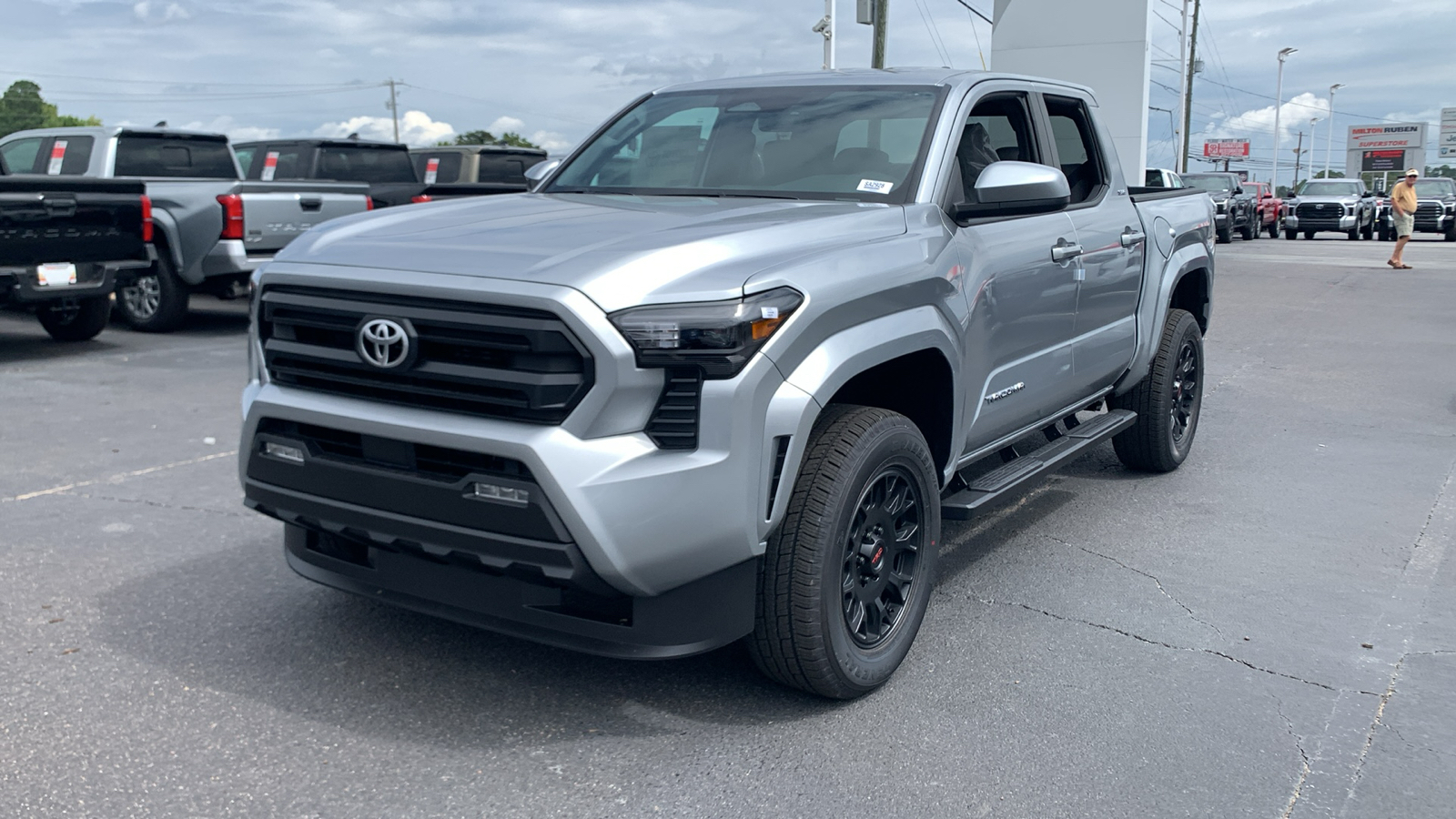 2024 Toyota Tacoma SR5 4