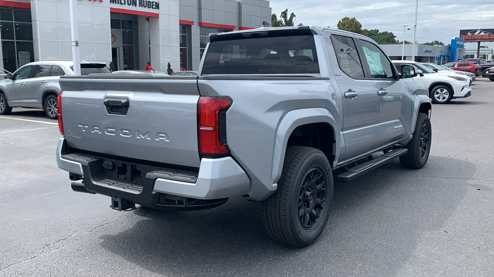 2024 Toyota Tacoma SR5 8