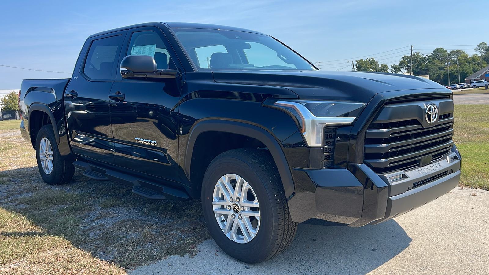 2024 Toyota Tundra SR5 2