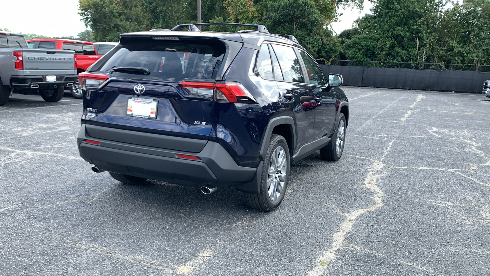 2024 Toyota RAV4 XLE Premium 8