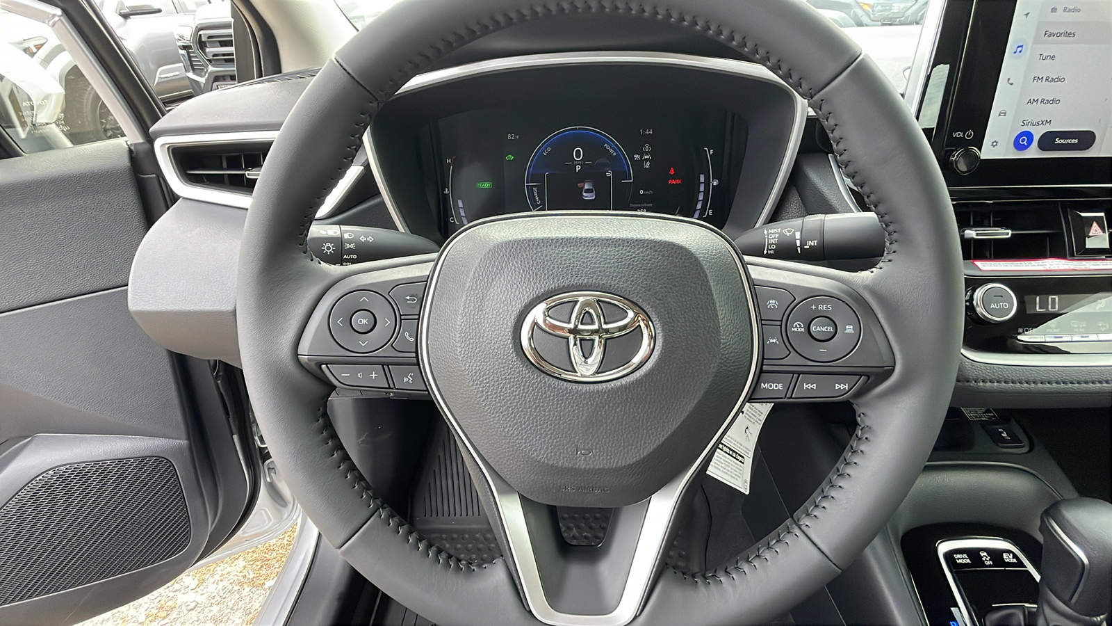 2024 Toyota Corolla Hybrid XLE 21