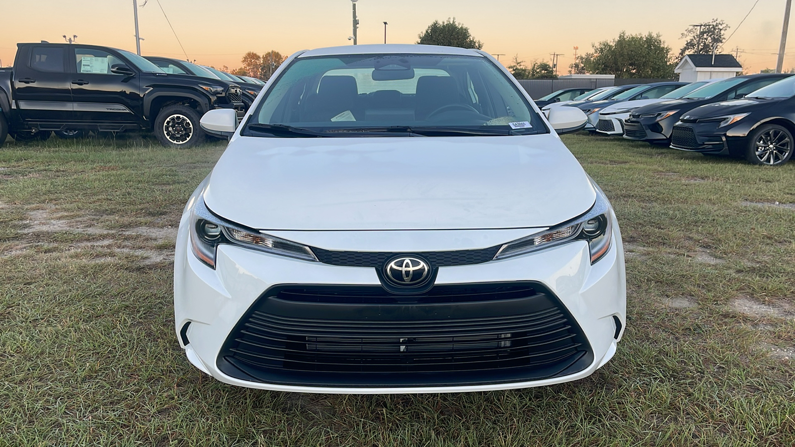 2024 Toyota Corolla LE 3