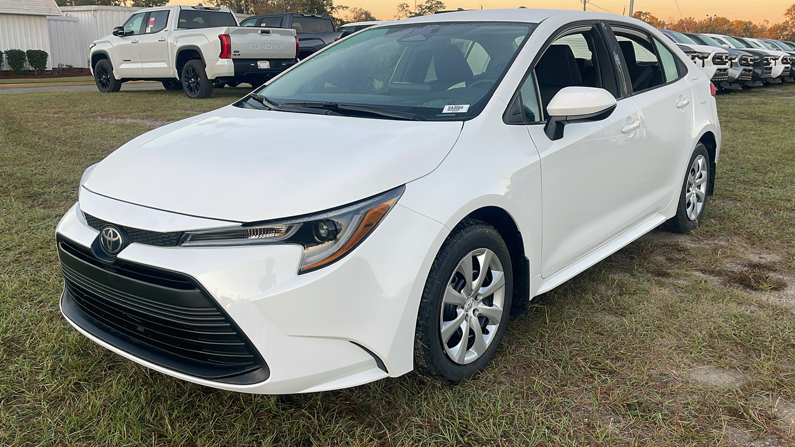 2024 Toyota Corolla LE 4