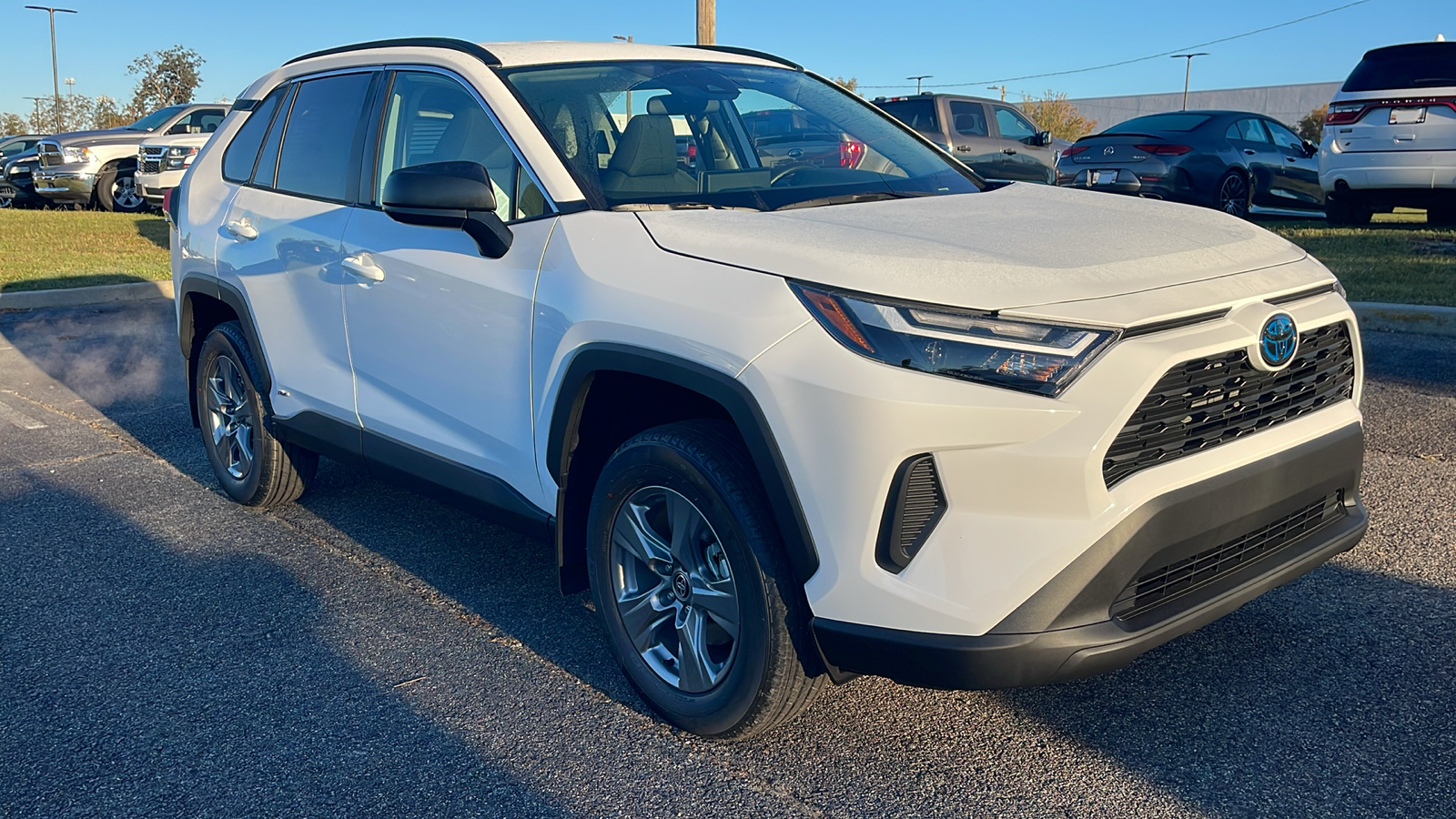 2024 Toyota RAV4 Hybrid LE 2