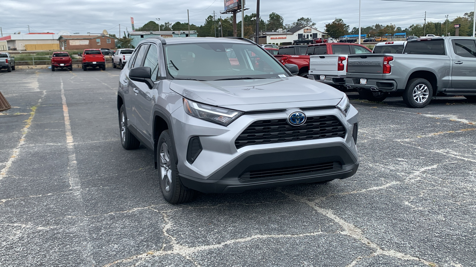 2024 Toyota RAV4 Hybrid LE 2