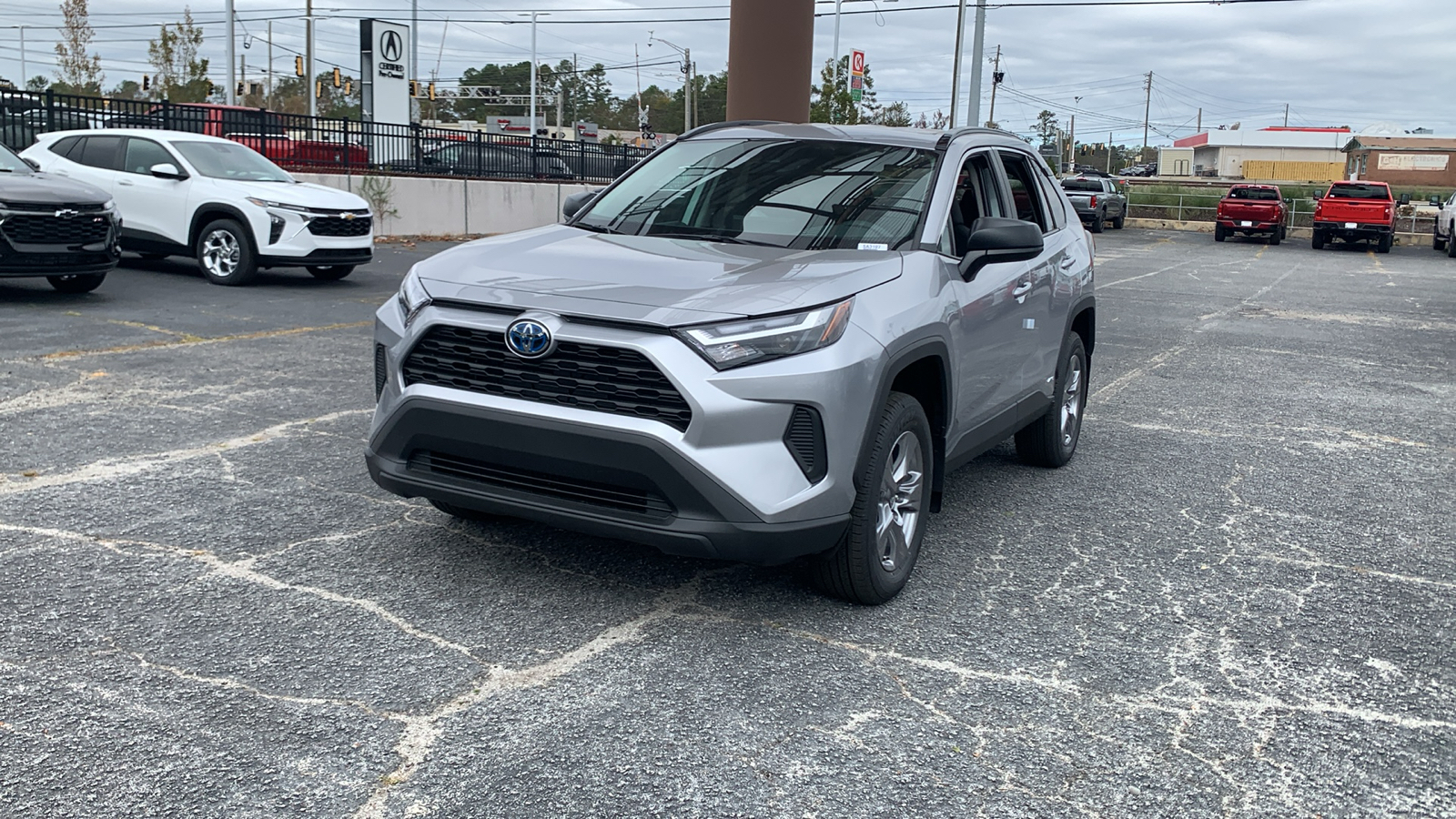 2024 Toyota RAV4 Hybrid LE 4